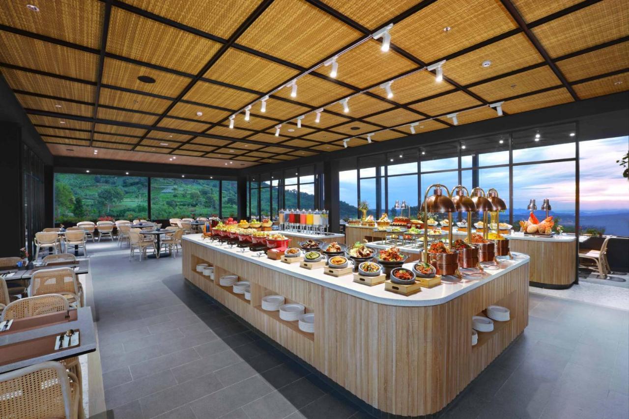 Grand Aston Puncak Hotel & Resort Ciseureuh Экстерьер фото